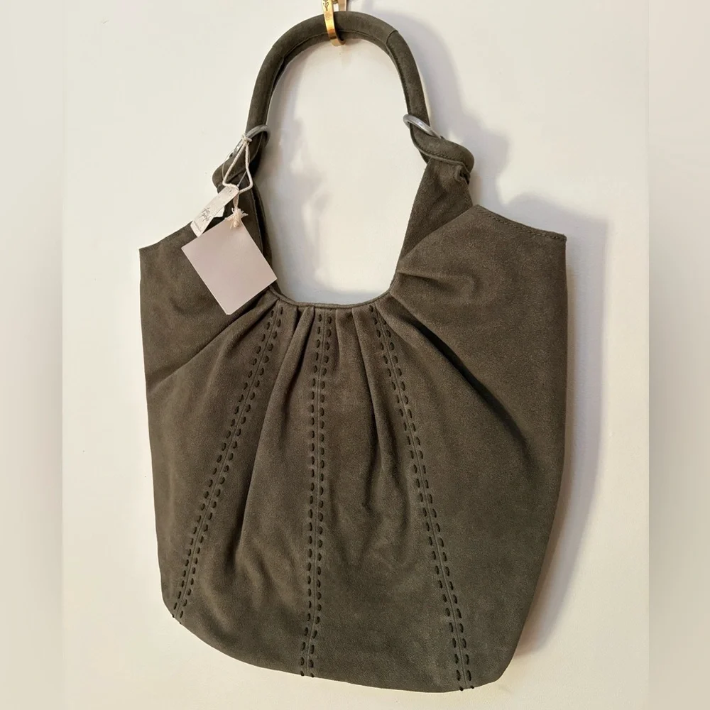 NWT Free People Skadi Suede Scrunch Tote - Picture 2 of 11